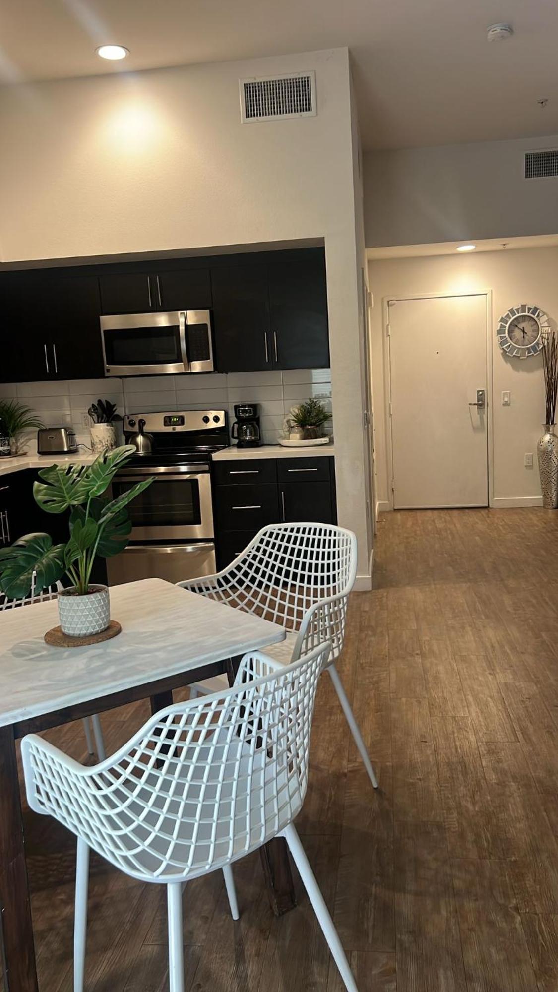 Апартаменты Exceptional Loft Free Parking And Wifi Лос-Анджелес Экстерьер фото